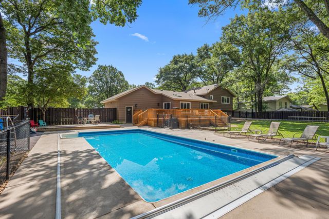 3025 Juniper Street S, Cambridge, MN 55008