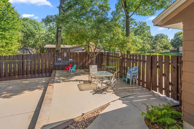 3025 Juniper Street S, Cambridge, MN 55008
