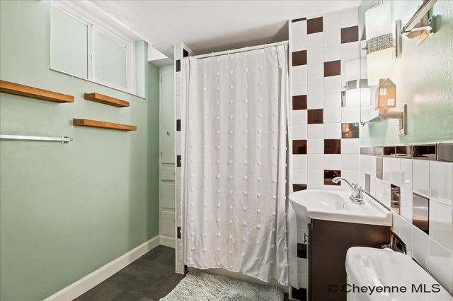 2768 OLIVE DR, Cheyenne, WY 82001