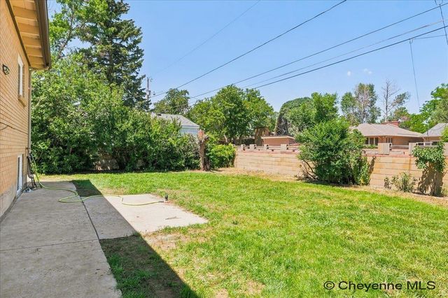 2768 OLIVE DR, Cheyenne, WY 82001