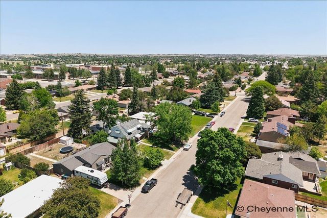 2768 OLIVE DR, Cheyenne, WY 82001
