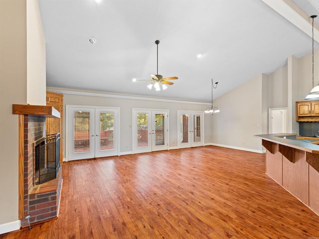 36 Brentwood Cove, Cabot, AR 72023