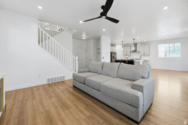 6222 W BRECCIA VISTA WAY, West Jordan, UT 84081