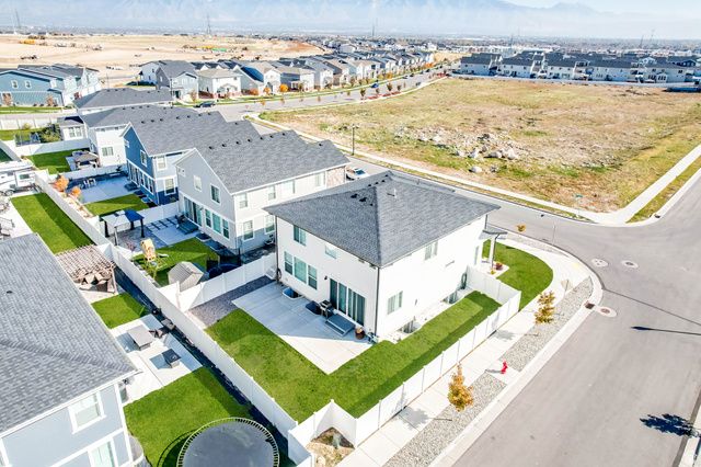 6222 W BRECCIA VISTA WAY, West Jordan, UT 84081