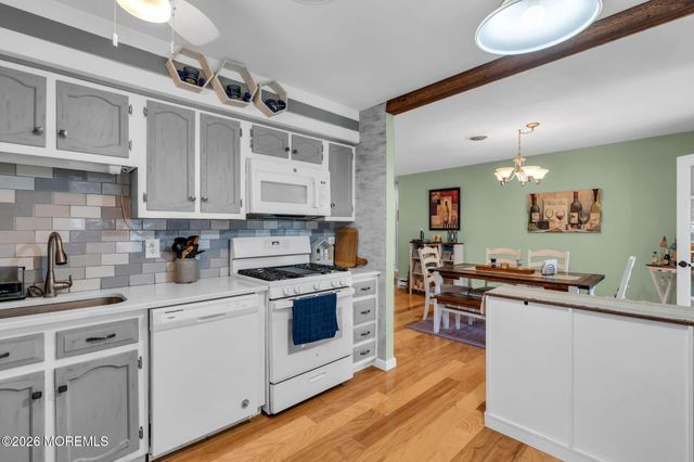6 Harvard Court 61, Whiting, NJ 08759