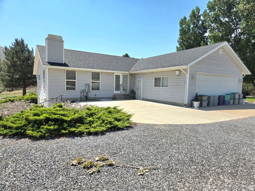 1155 W HENEFER RD, Henefer, UT 84033 — exterior