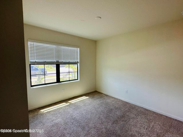 519 Old Country Road SE, Palm Bay, FL 32909