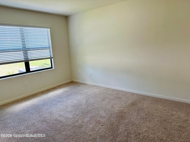 519 Old Country Road SE, Palm Bay, FL 32909