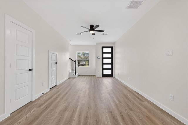 5523 Haight Street B, Houston, TX 77028