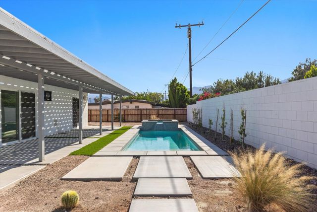 2793 N Chuperosa Road, Palm Springs, CA 92262