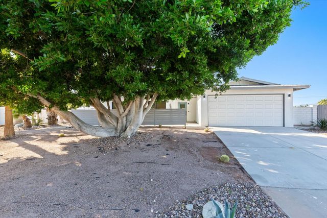 2793 N Chuperosa Road, Palm Springs, CA 92262