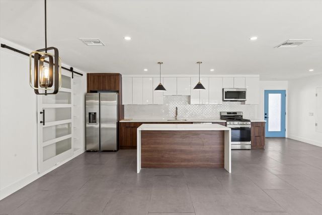 2793 N Chuperosa Road, Palm Springs, CA 92262