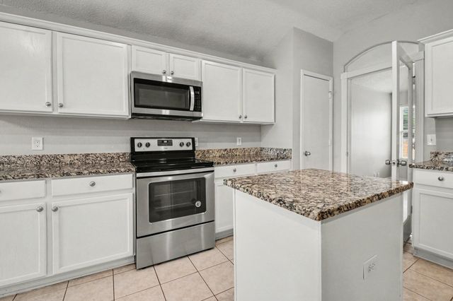 2708 Hillside Drive, Wylie, TX 75098