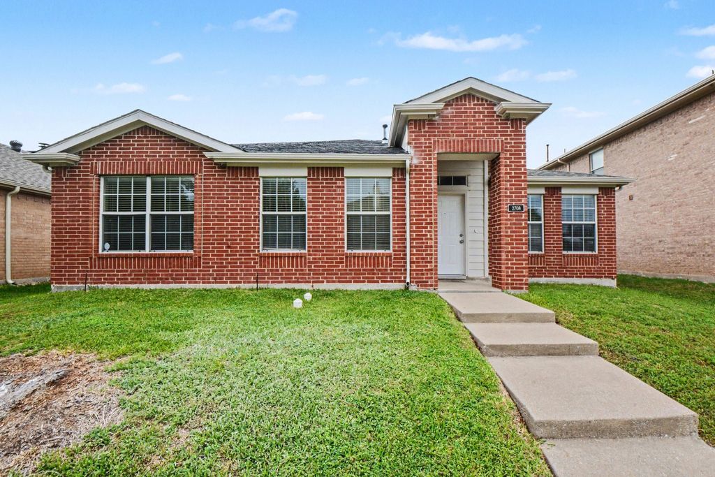 2708 Hillside Drive, Wylie, TX 75098