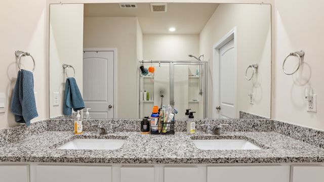 7085 Scotlyn Way, White House, TN 37188