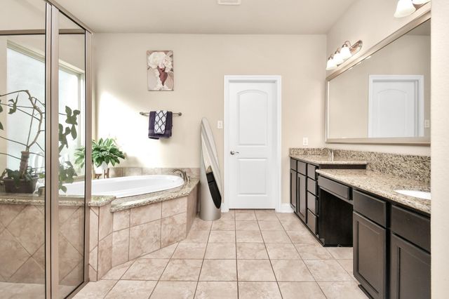 18631 Fairmont Springs Court, Cypress, TX 77429