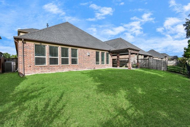 18631 Fairmont Springs Court, Cypress, TX 77429