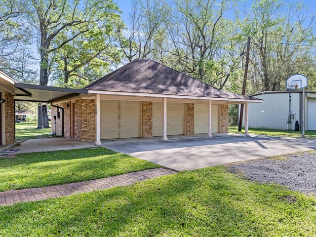 11995 Burrell Cemetery Road, Beaumont, TX 77705