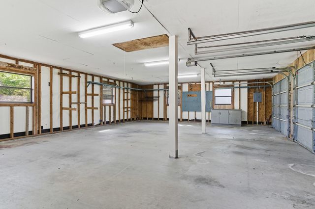 11995 Burrell Cemetery Road, Beaumont, TX 77705