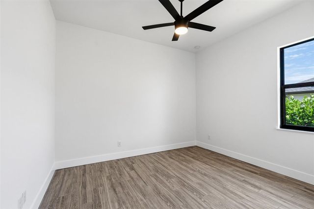 9487 ROSEBUD CIRCLE, Port Charlotte, FL 33981
