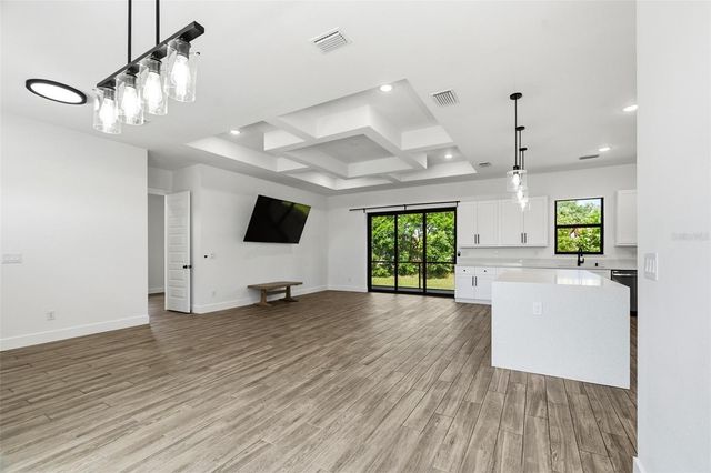 9487 ROSEBUD CIRCLE, Port Charlotte, FL 33981