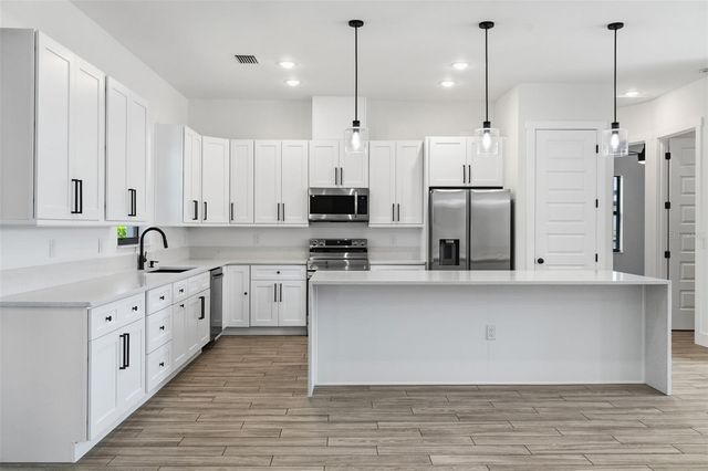 9487 ROSEBUD CIRCLE, Port Charlotte, FL 33981
