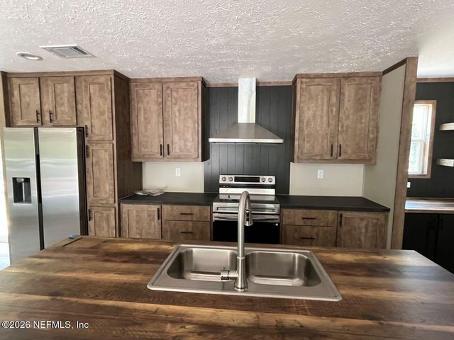 1635 WESTWOOD Court, Maxville, FL 32234
