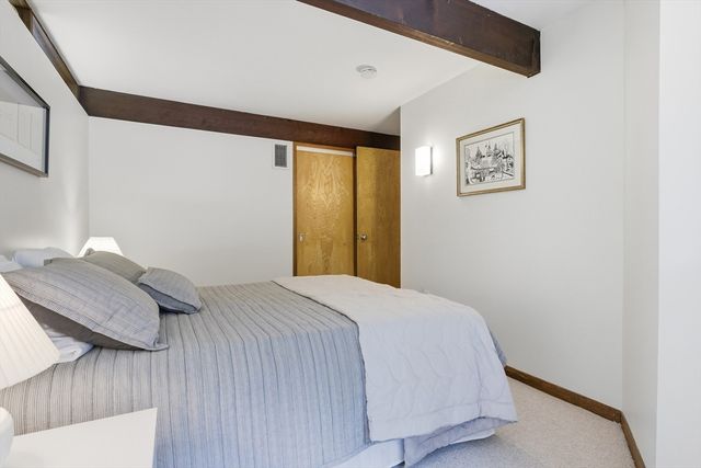 80 Evergreen Lane, Carlisle, MA 01741