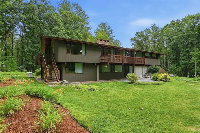 80 Evergreen Lane, Carlisle, MA 01741