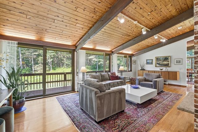 80 Evergreen Lane, Carlisle, MA 01741