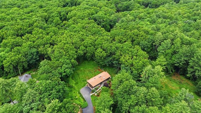 80 Evergreen Lane, Carlisle, MA 01741