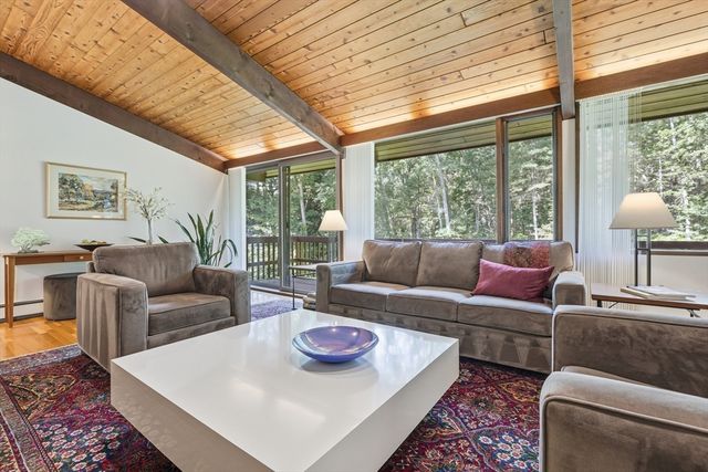 80 Evergreen Lane, Carlisle, MA 01741