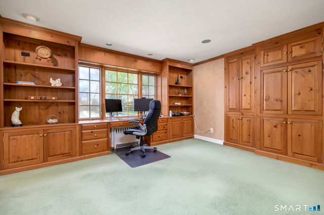 163 West Hill Road, Stamford, CT 06902