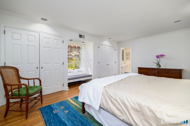163 West Hill Road, Stamford, CT 06902
