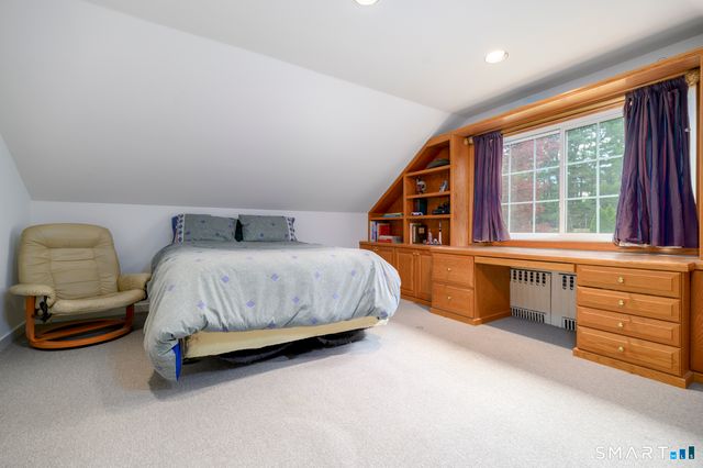 163 West Hill Road, Stamford, CT 06902
