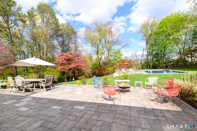 163 West Hill Road, Stamford, CT 06902