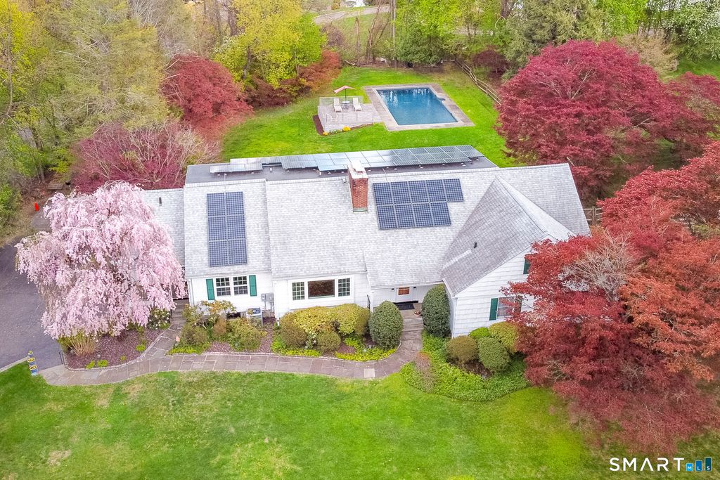 163 West Hill Road, Stamford, CT 06902