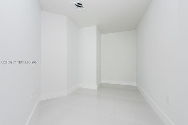 1300 S Miami 1801, Miami, FL 33130