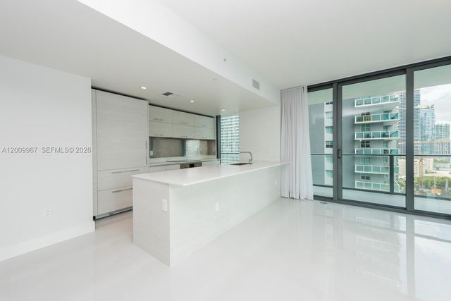 1300 S Miami 1801, Miami, FL 33130