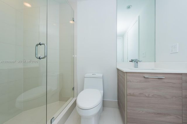 1300 S Miami 1801, Miami, FL 33130