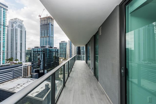 1300 S Miami 1801, Miami, FL 33130