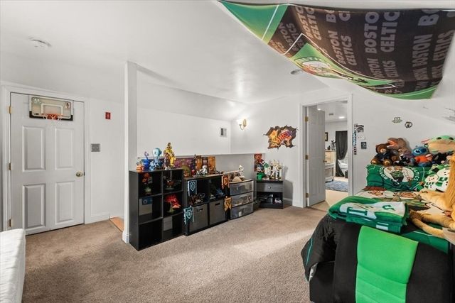 383-385 Tremont, Taunton, MA 02780