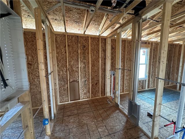 2969 McIntosh Drive NE, Louisville, OH 44641