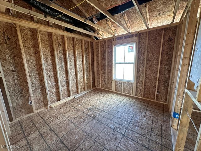 2969 McIntosh Drive NE, Louisville, OH 44641