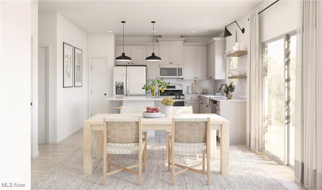 2969 McIntosh Drive NE, Louisville, OH 44641