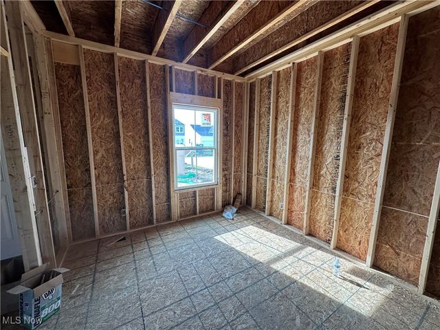 2969 McIntosh Drive NE, Louisville, OH 44641