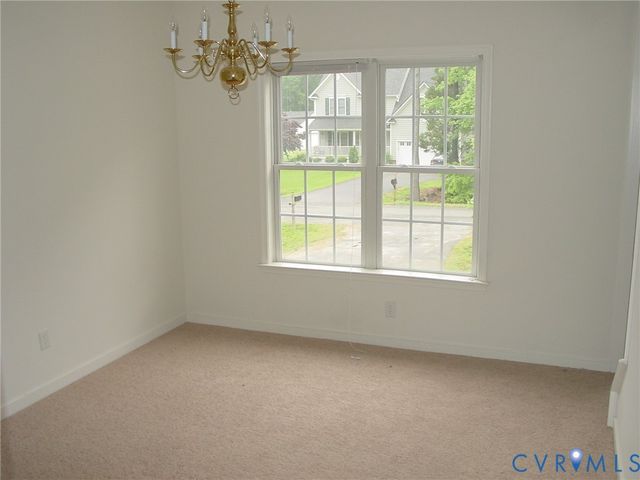 712 Francis Rd, Glen Allen, VA 23059
