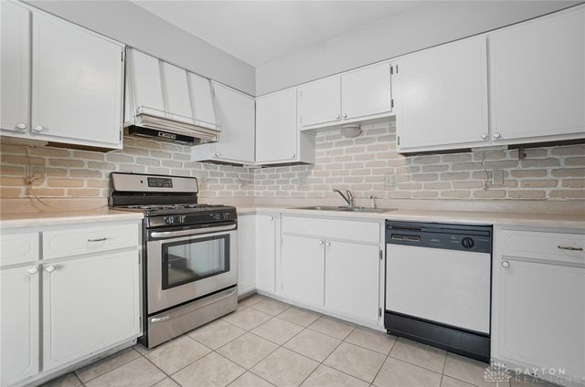 337 Honey Jane Drive, Beavercreek, OH 45434