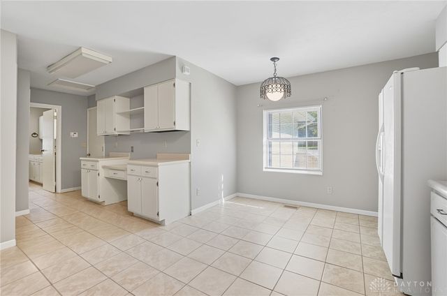 337 Honey Jane Drive, Beavercreek, OH 45434