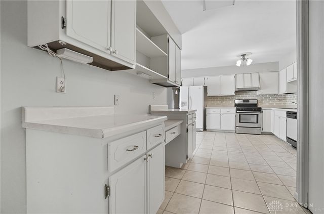 337 Honey Jane Drive, Beavercreek, OH 45434